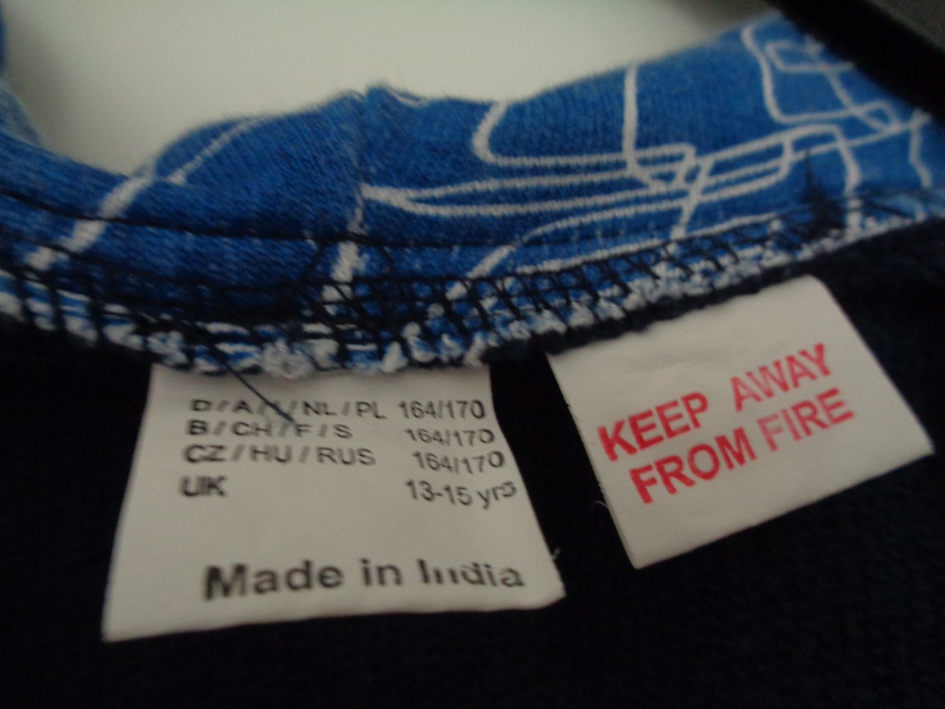 Kapuzenjacke Gr. 164/170