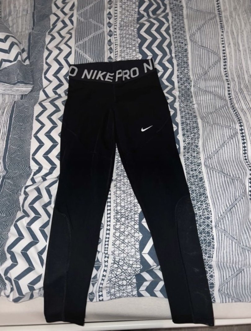 Nike pro leggings