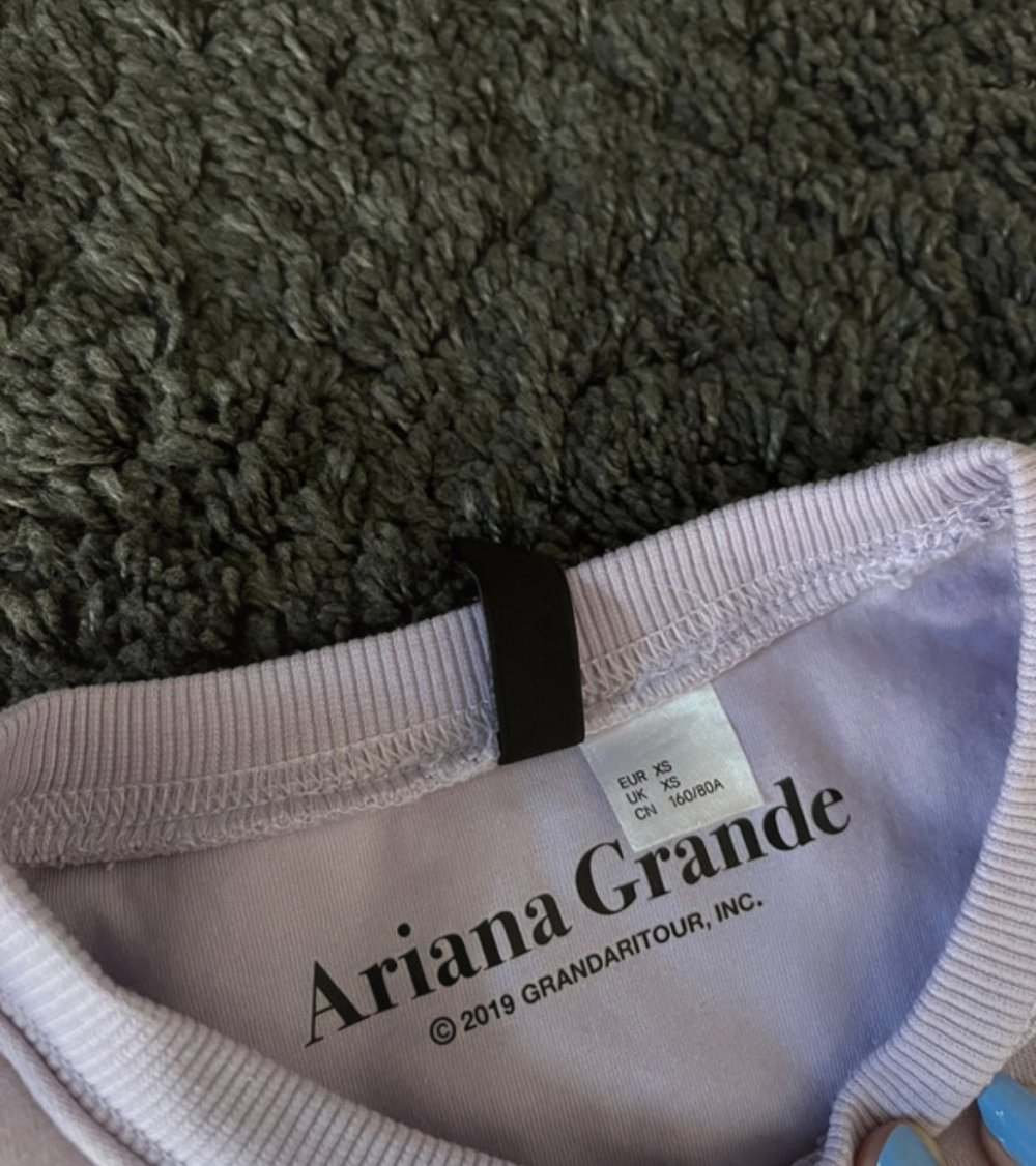 Ariana Grande Pullover
