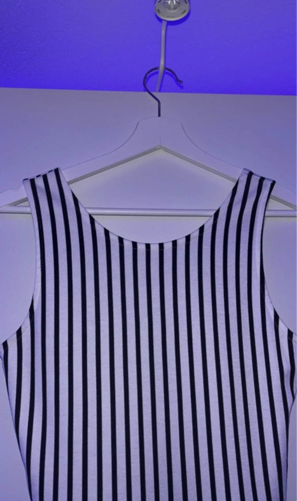 Gestreiftes Sommerkleid