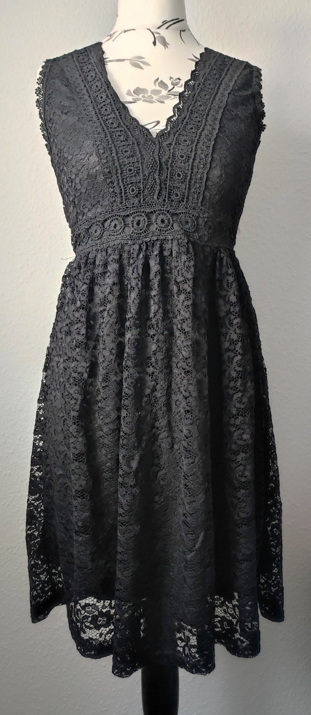 Damen Kleid Neu mit Etikett schwarz