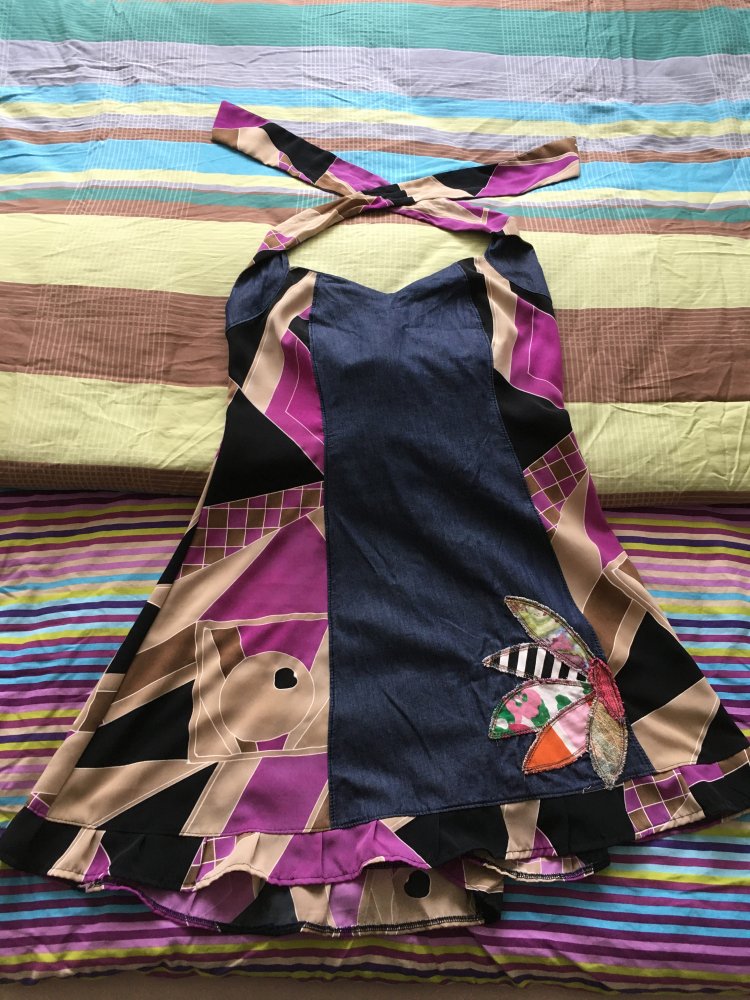 Cocktailkleid / Sommerkleid verspielt Gr. M