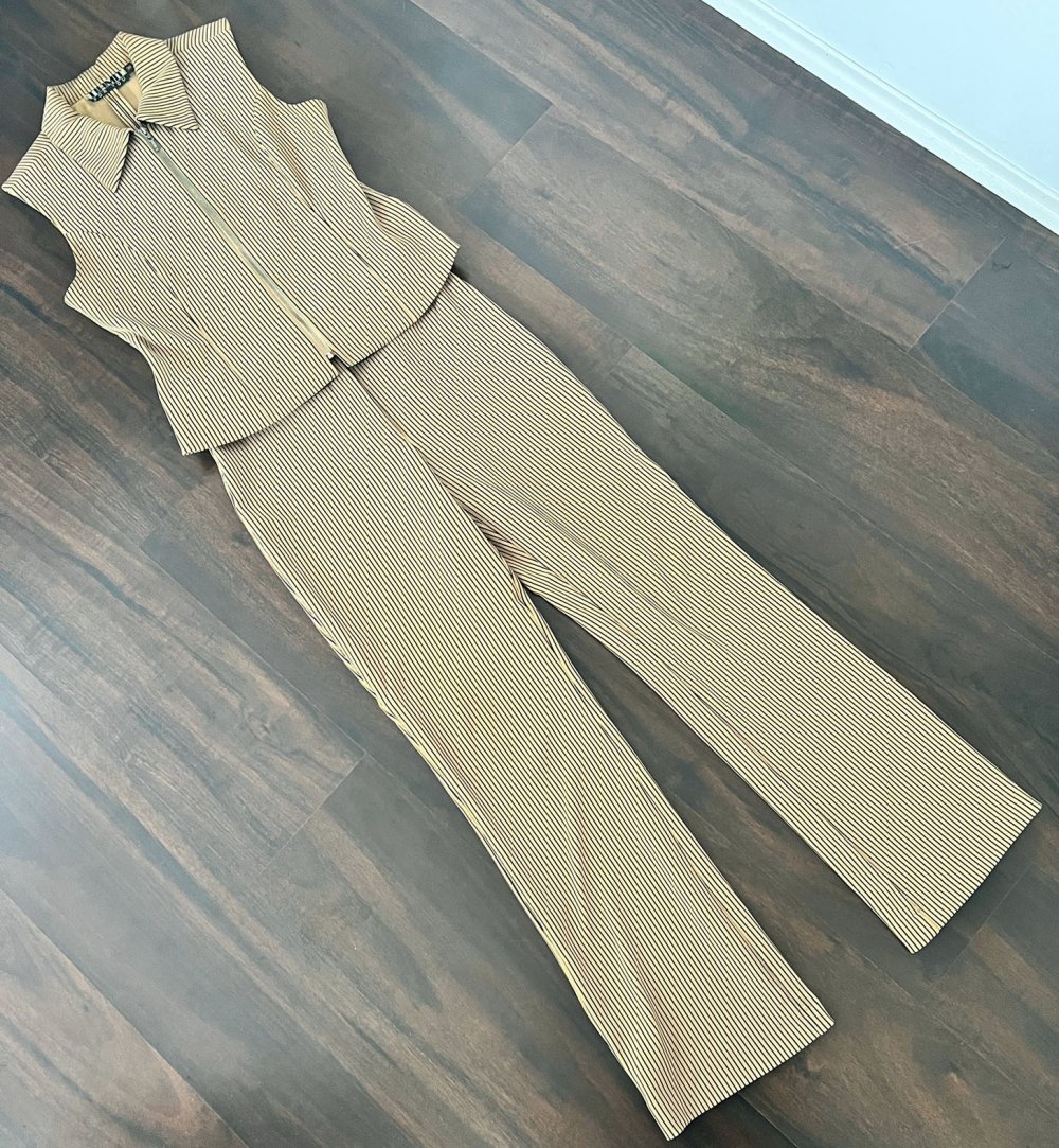 Super schöner Hosenanzug ...