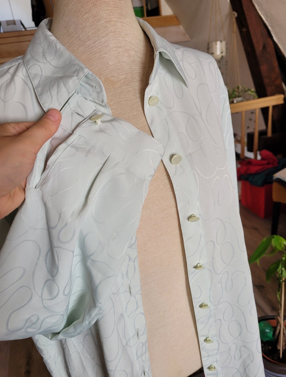 Vintage Bluse Stickerei Minze Mint Perlmutt