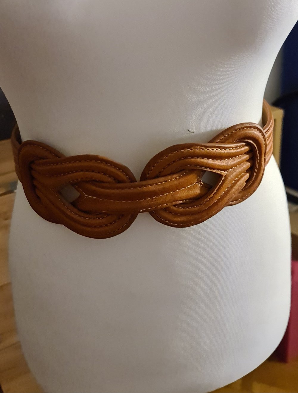 Heine Taillengürtel, rehbraun 75 cm, neuwertig