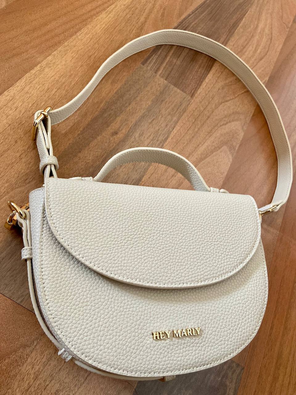 Hey Marly Half Moon Bag Soul Sister Crema