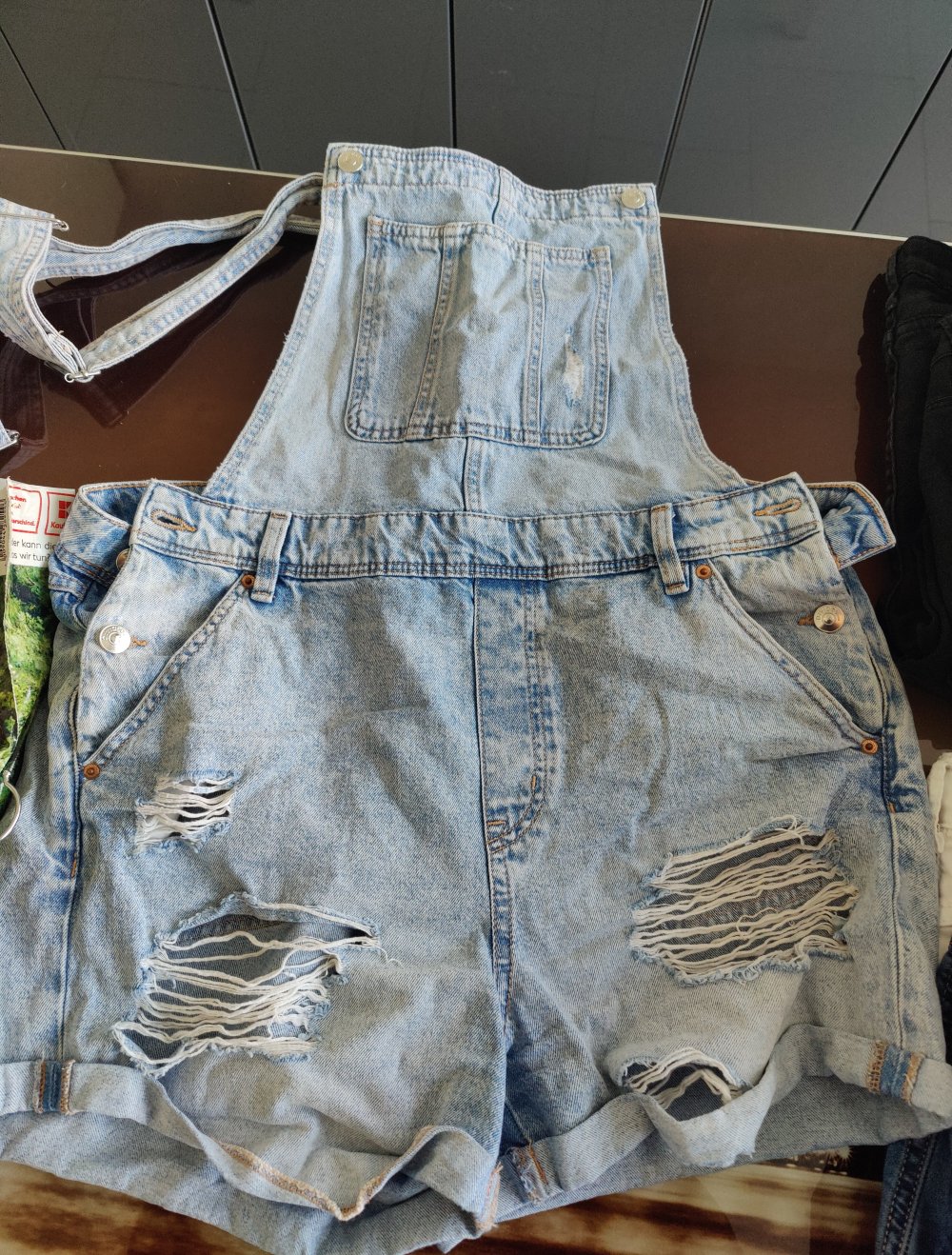Jeans Shorts Latzhose