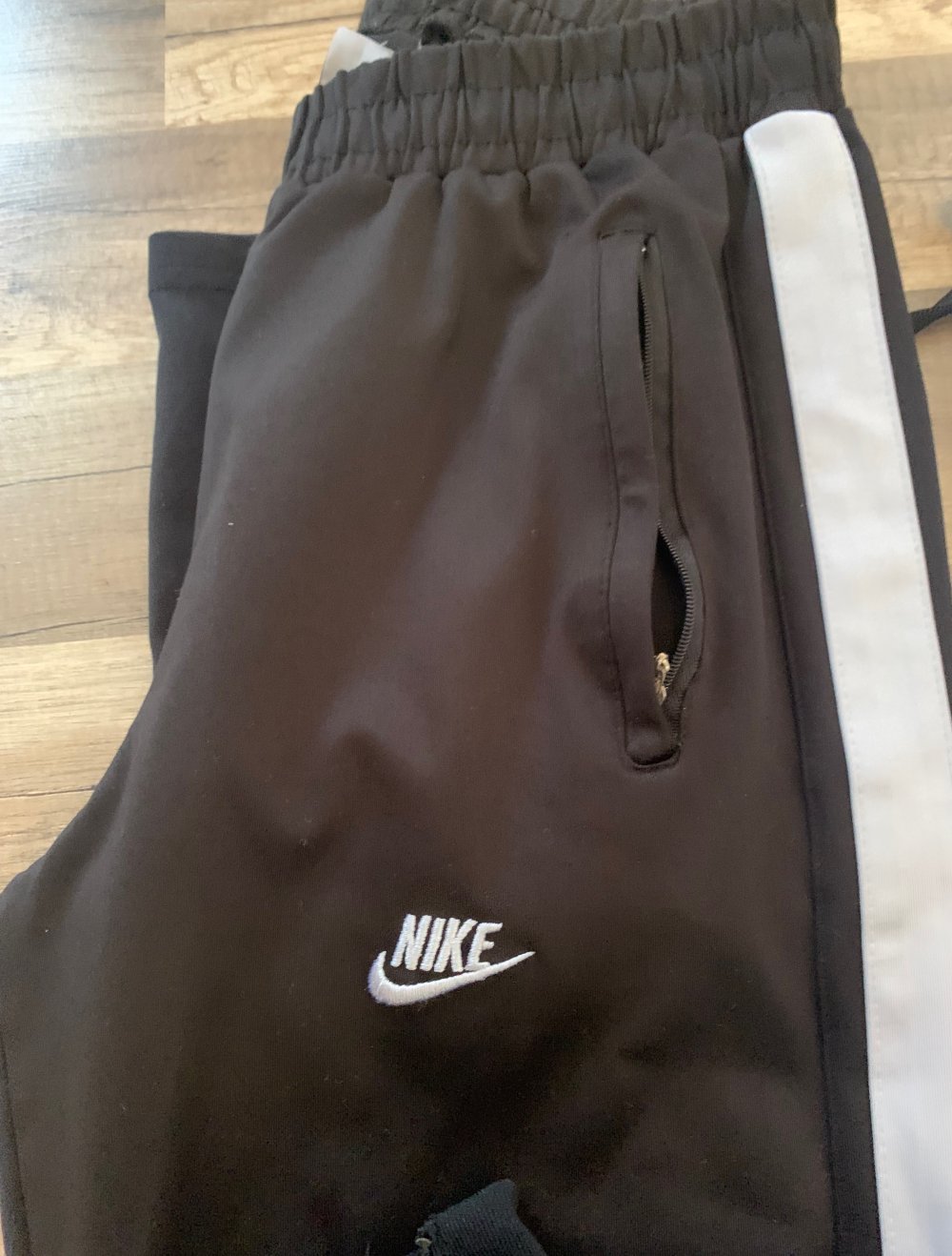 verschiedene lange Hosen