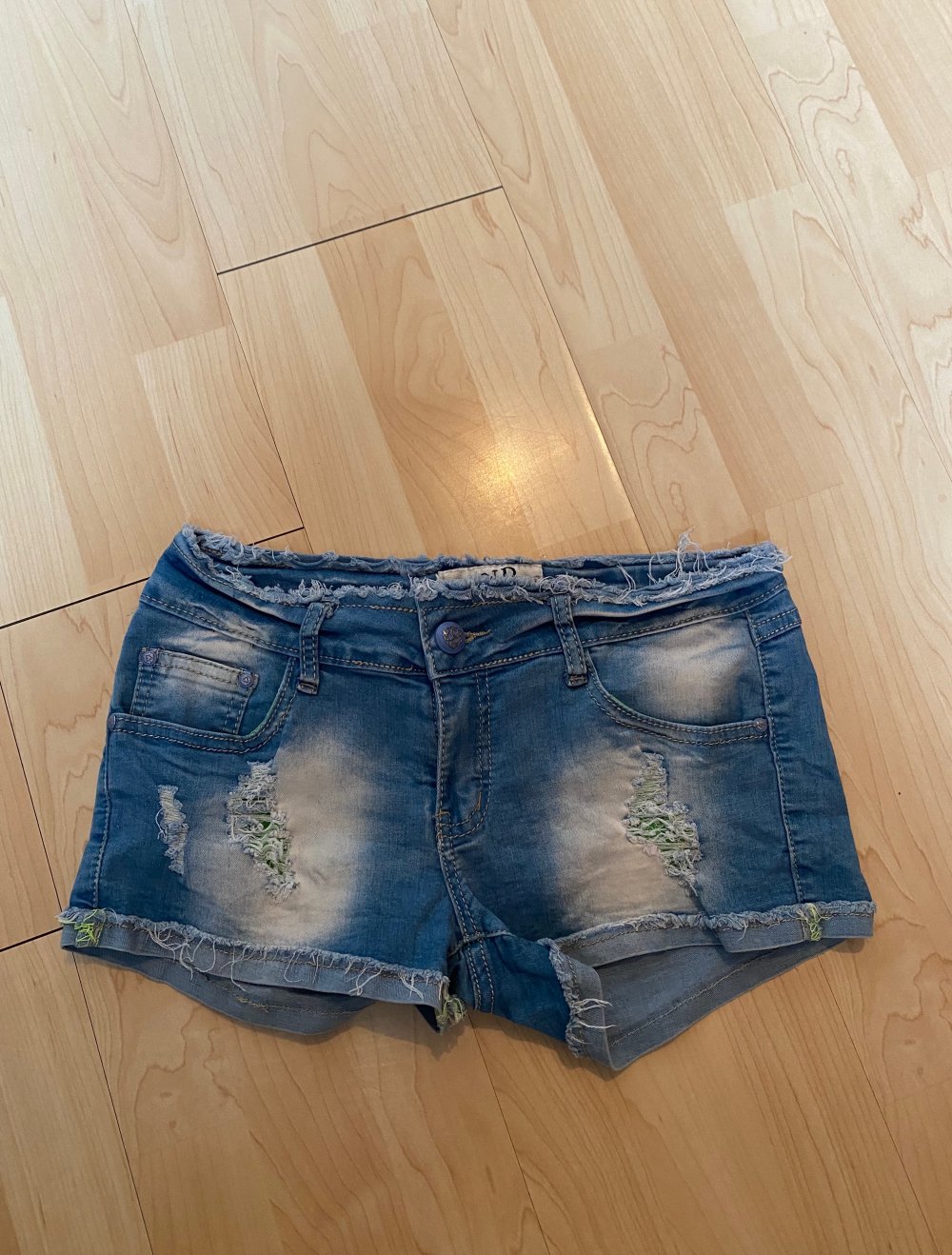 kurze Jeans, Grösse S