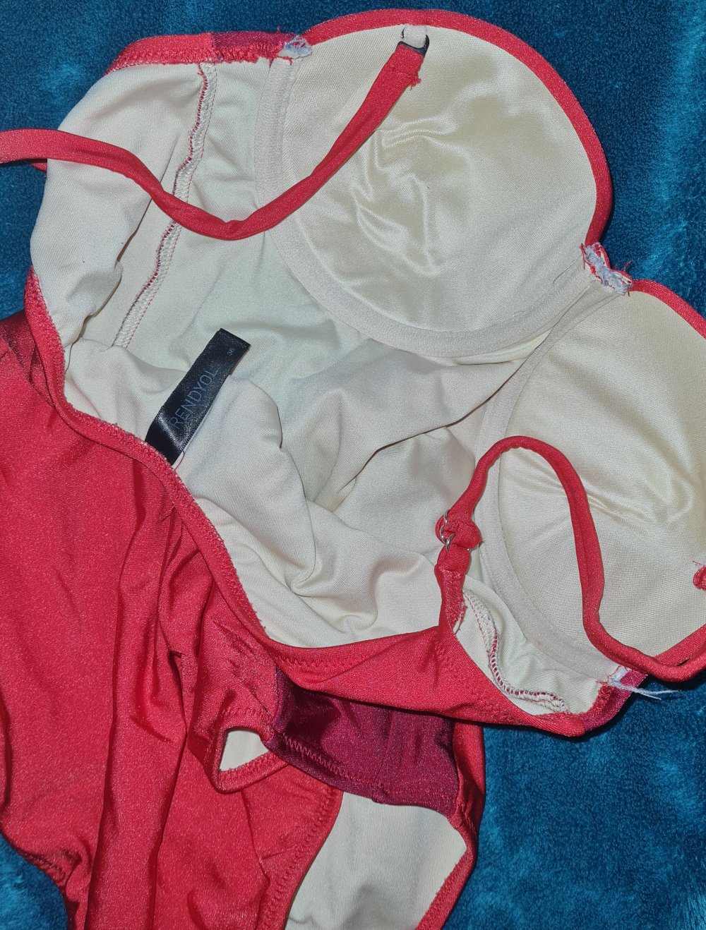 Badeanzug rot glänzend Swimmwear