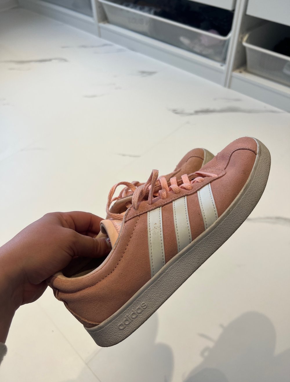 adidas sneaker
