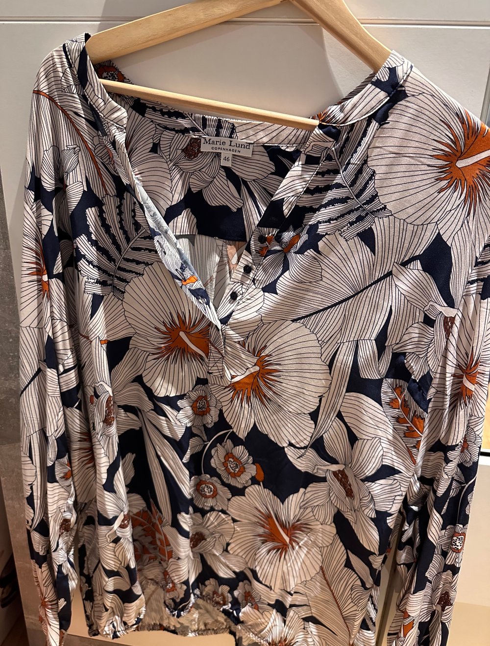 Floral white Tunica from Marie Lund Copenhagen