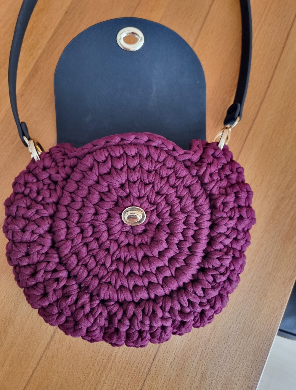 Tasche gehäkelt, NEU