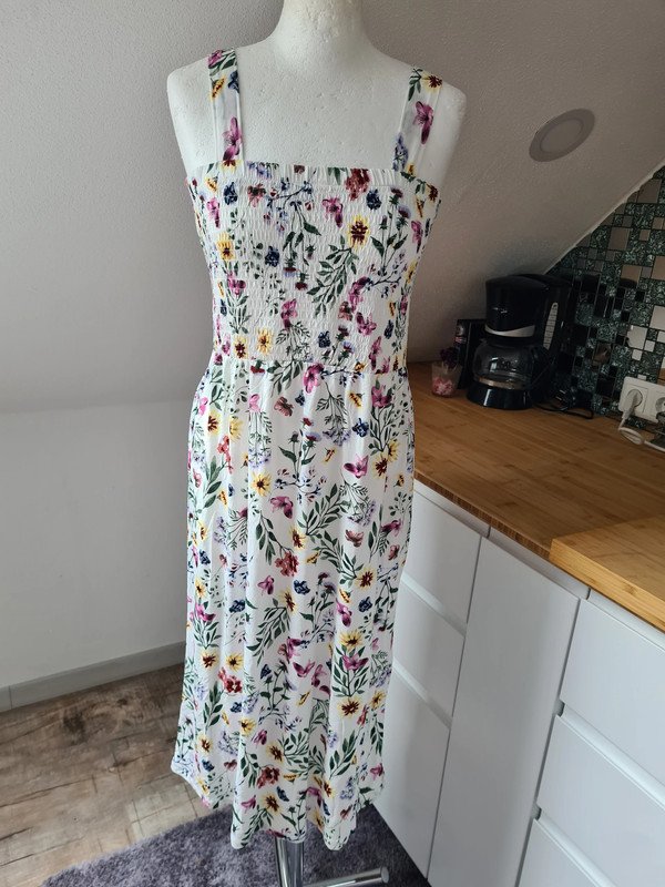 Sommerkleid UpFahion Gr. M Jerseykleid Viscose