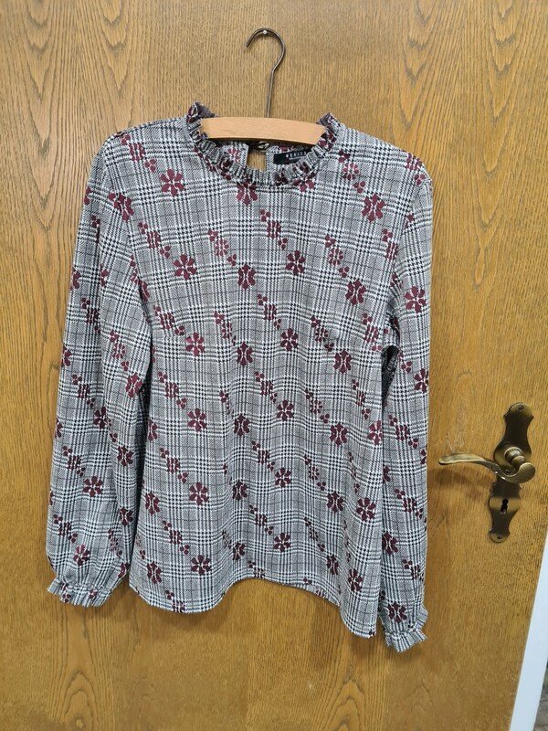 Bluse Mohito Top T-Shirt Langarm Gr. L (38-40)