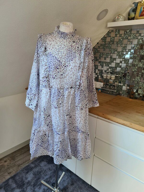 Minikleid Aware Vero Moda weiß mit Blumenprint Gr. M Neu Kleid