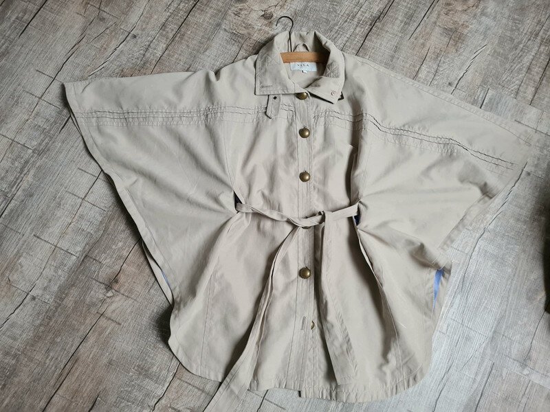 Übergangsjacke Poncho Vila Gr. M beige Cape Overcoat