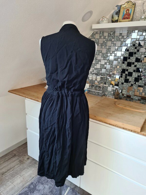 Sommerkleid Midikleid YAS Gr. XS (34-36) Oversize schwarz Viscose Kleid Blusenkleid