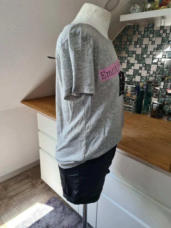 T-Shirt Shirt Pieces Gr. M (36/38) grau Print