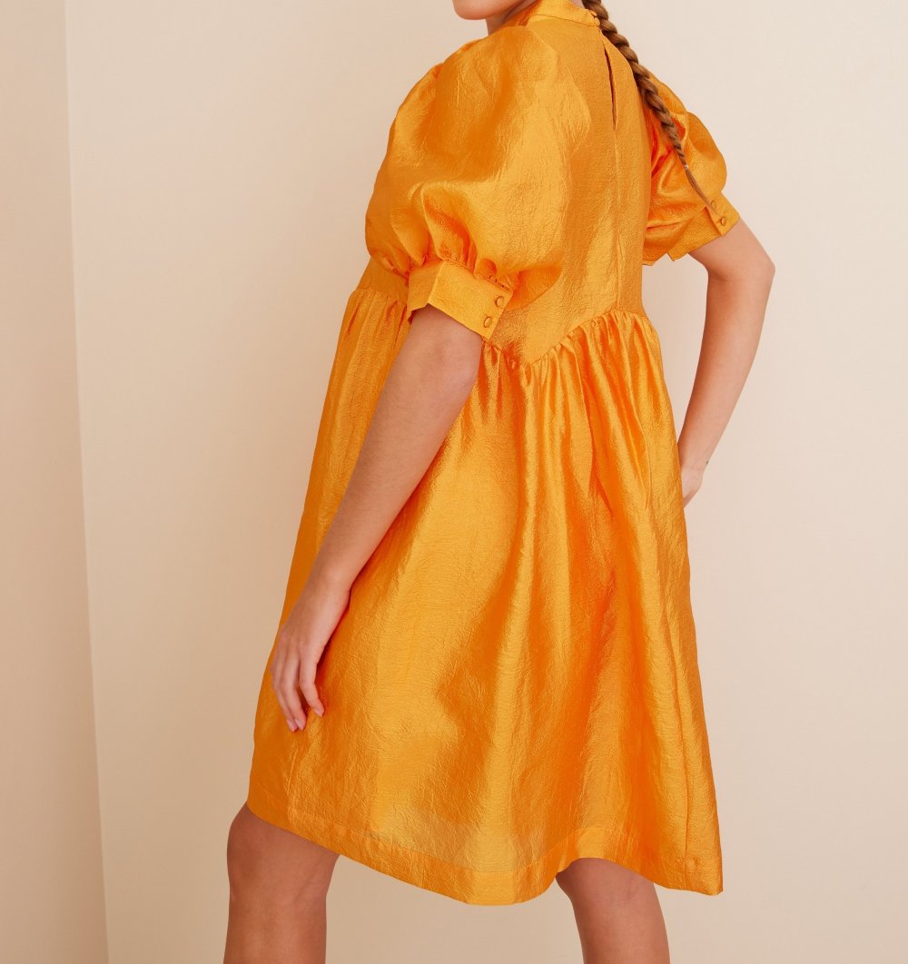 Kleid Ballonarm Gr. M (36-38) Pieces orange Satin