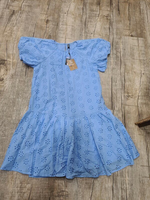 Kleid Ballonarm Lochmuster Gr. M Pieces hellblau Neu Lochmuster