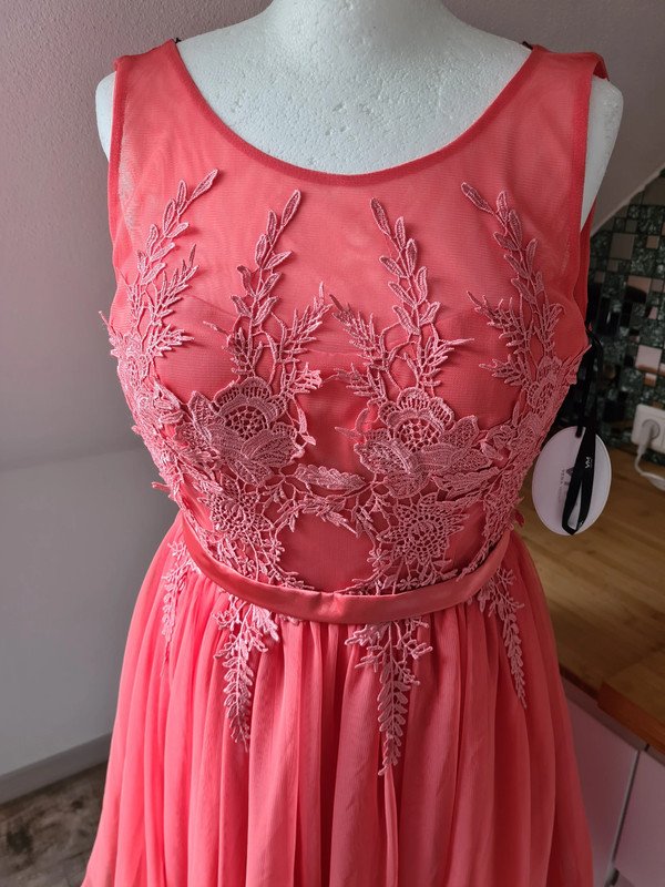 Cocktailkleid Jugendweihe Vera Mont Gr. 36 Konfirmationskleid Abikleid Kleid