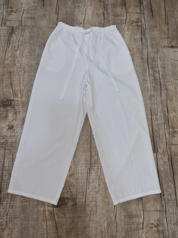 Weiße Hose Gr. 40 Polyester 7/8 Länge