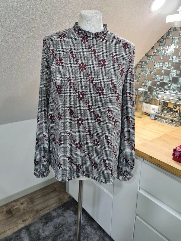 Bluse Mohito Top T-Shirt Langarm Gr. L (38-40)