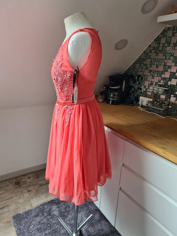 Cocktailkleid Jugendweihe Vera Mont Gr. 36 Konfirmationskleid Abikleid Kleid