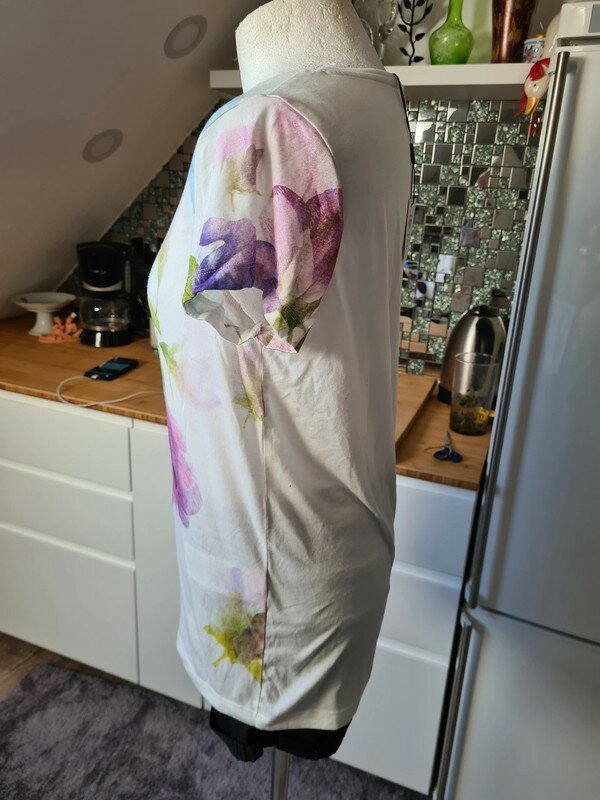 T-Shirt Shirt Only Gr. M (38) weiß Blumen Print