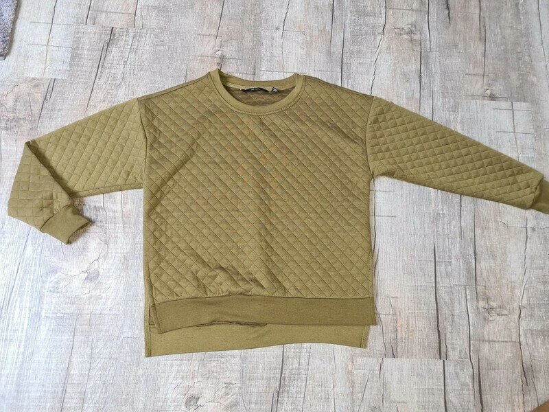 Hoodie Sweater Gr. XS locker Oversize Vero Moda