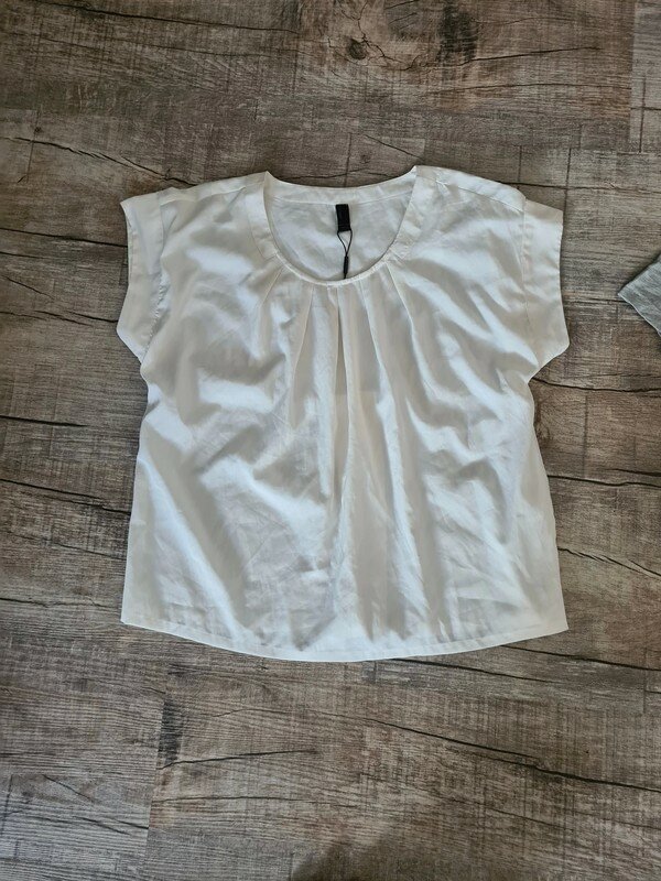 Kurzarm Bluse Vero Moda creme Gr. S sommerbluse A-Linie