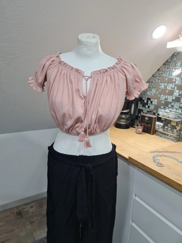 rose Rüschen Cropped Bluse Gr. M H&M