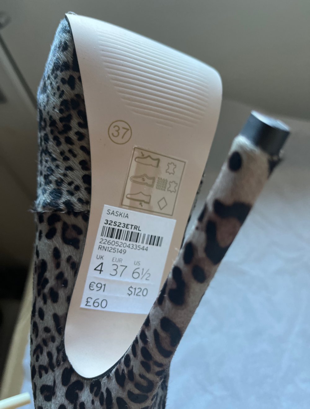 Pumps mit Leoparden Print