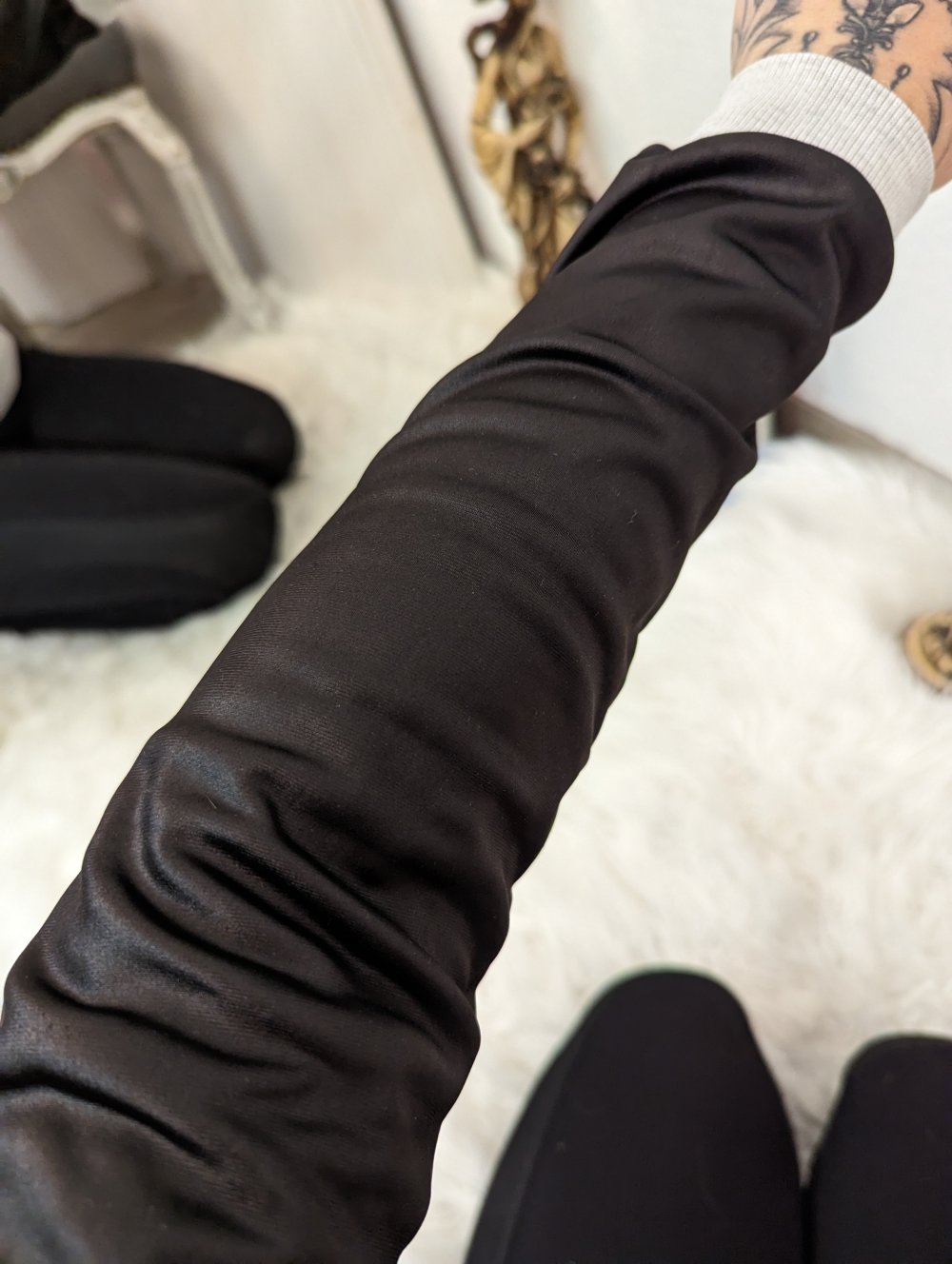 Pulli Pullover Oberteil top aufschrift schwarz weiß grau ROCK