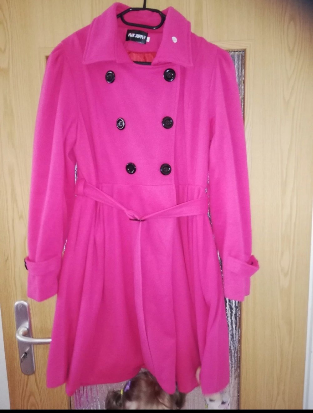 Neuer Pinker Mantel