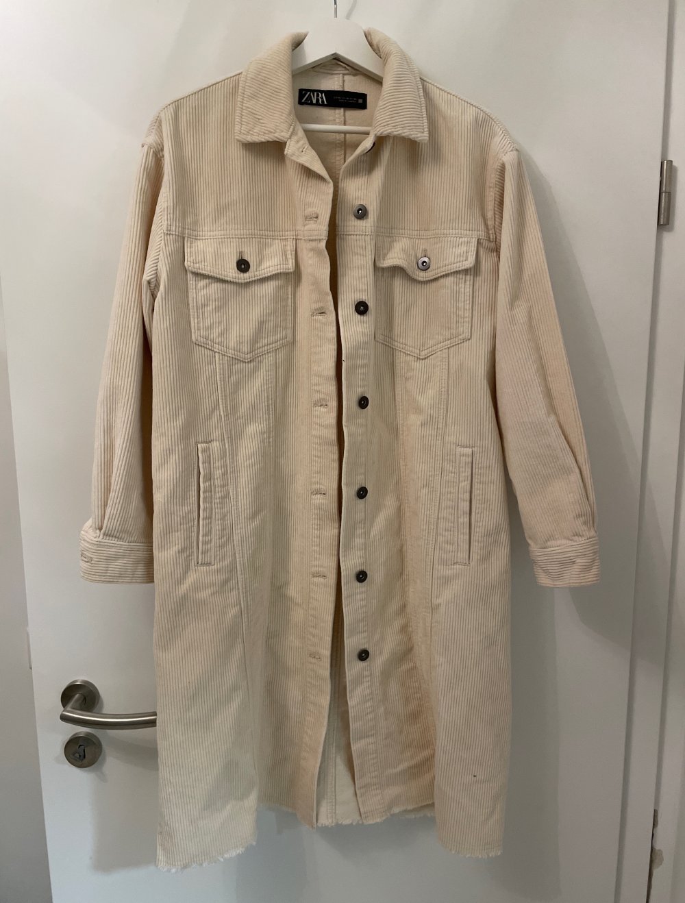 Zara Cordmantel