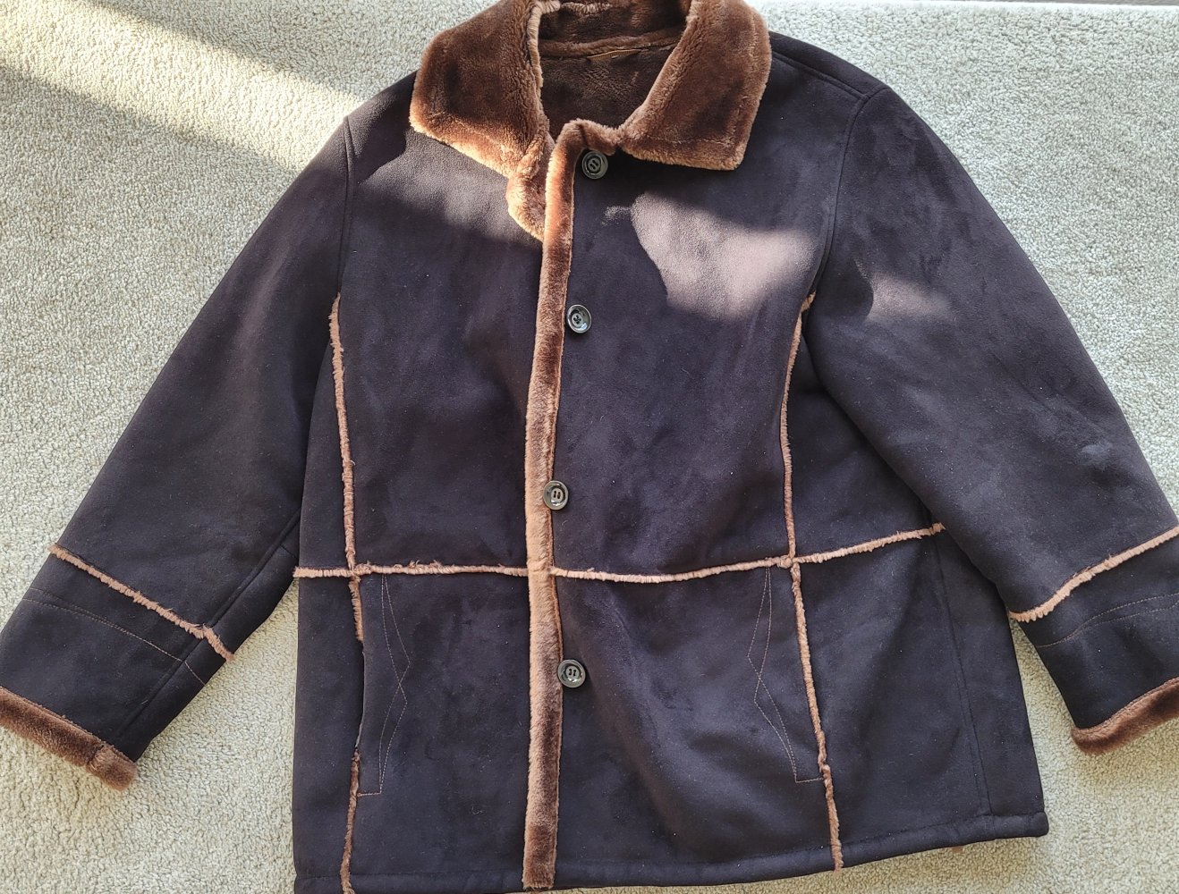 Vintage Teddy Mantel