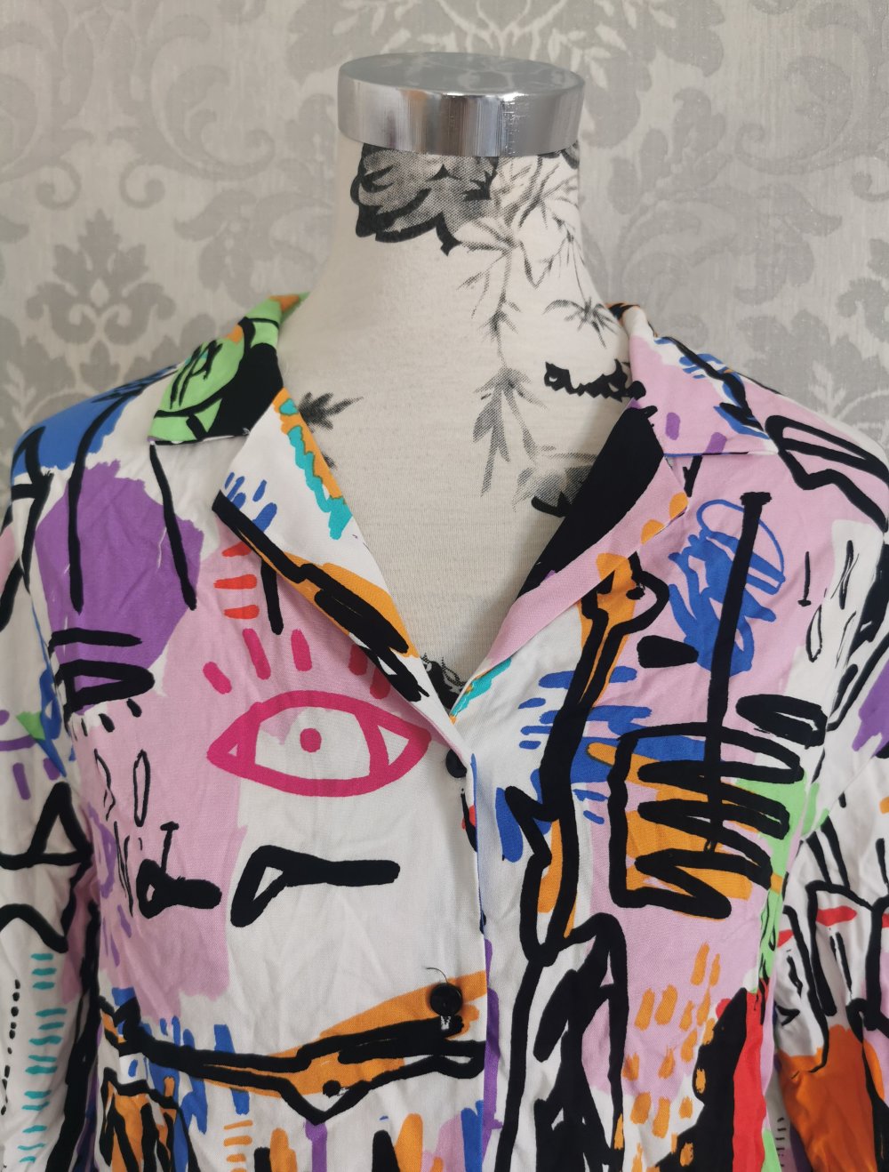 Bershka Bluse Gr. 38 bunt mit tollem rundum Print 100%Viskose Top Zustand