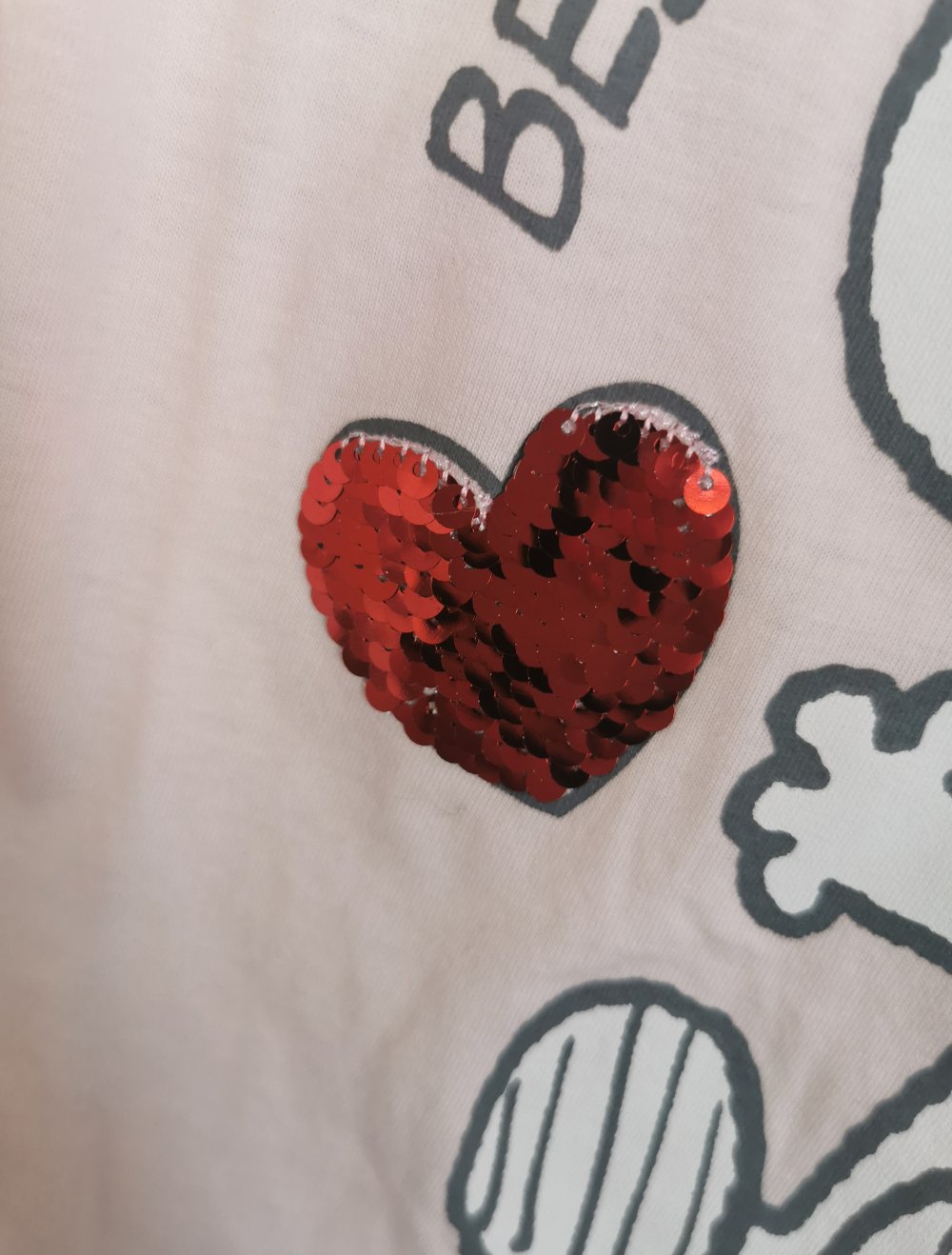 Peanuts Snoopy Langarmshirt Gr. 128 in rosa Wendepailletten Herz Neu mit Etikett