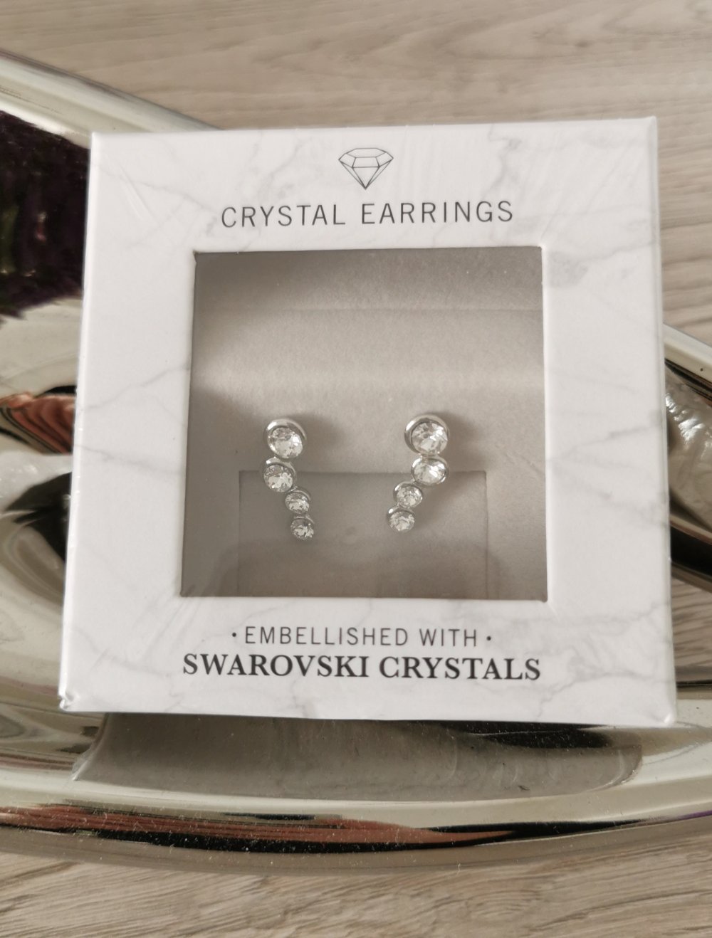 NEU Kristall Ohrstecker in silber mit Swarovski Kristallen