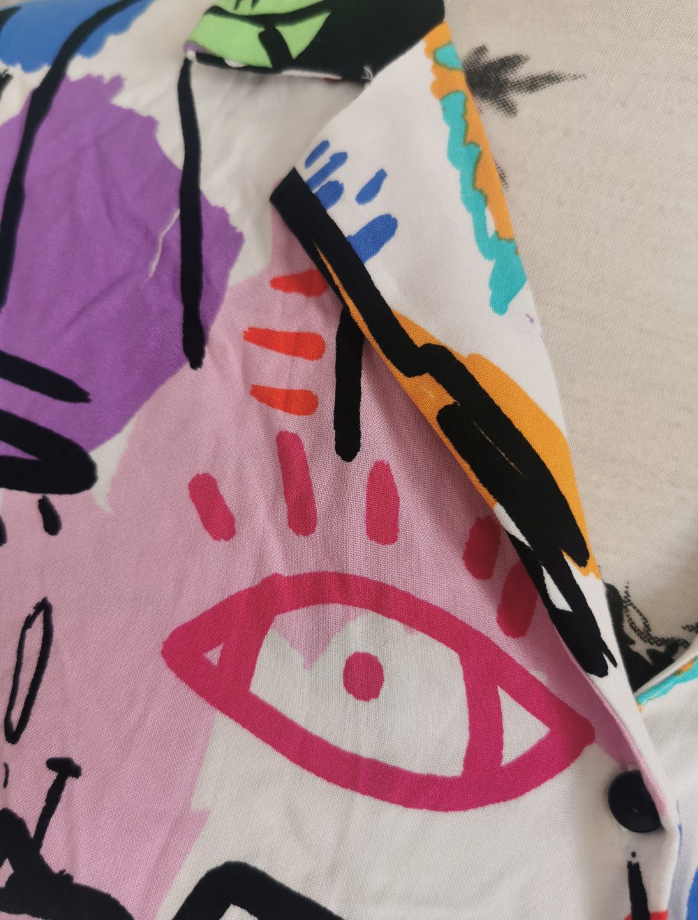 Bershka Bluse Gr. 38 bunt mit tollem rundum Print 100%Viskose Top Zustand