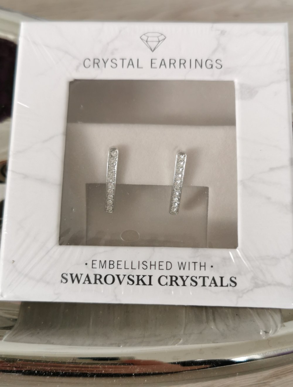 NEU Kristall Ohrstecker in silber mit Swarovski Kristallen