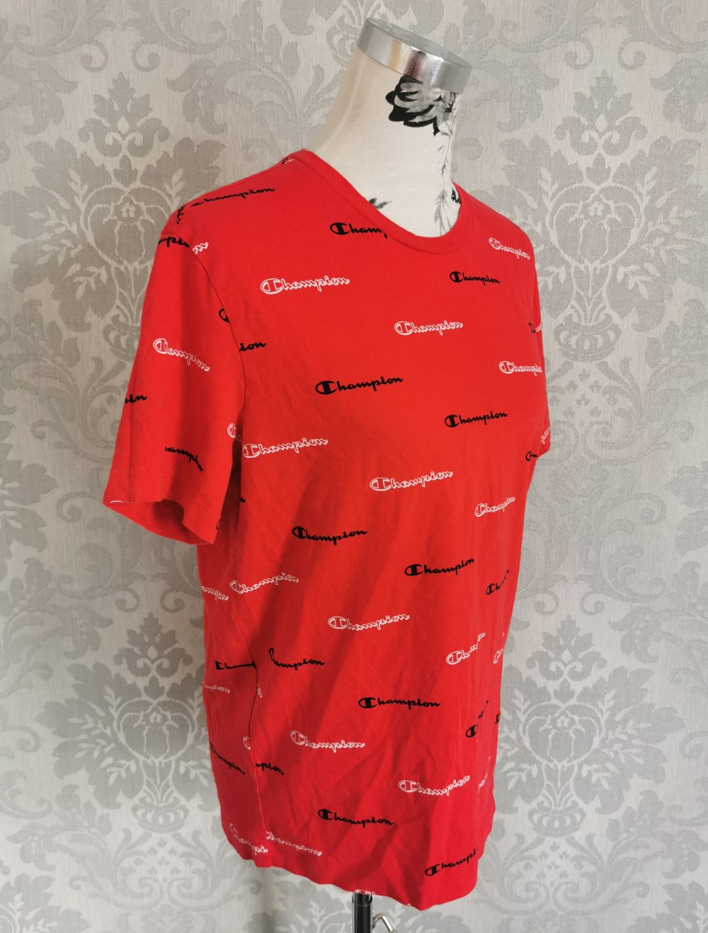 Champion Tshirt Gr. M in rot 100% Baumwolle