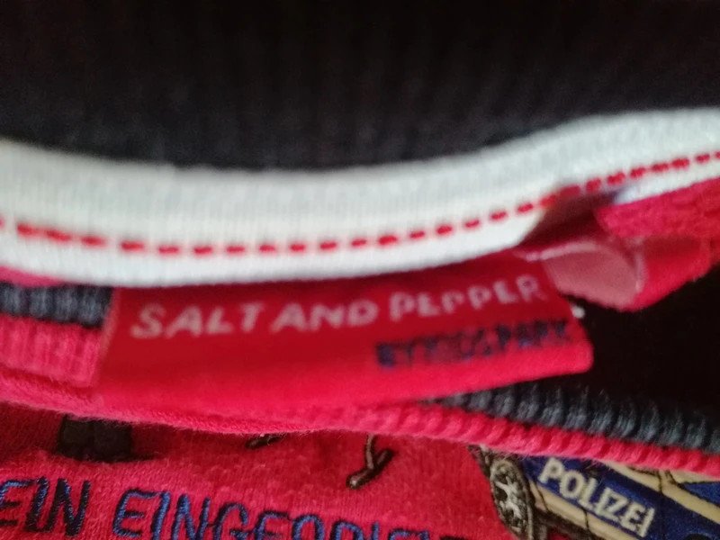 Rotes Sweatshirt - Gr. 128/134 - Salt and Pepper  