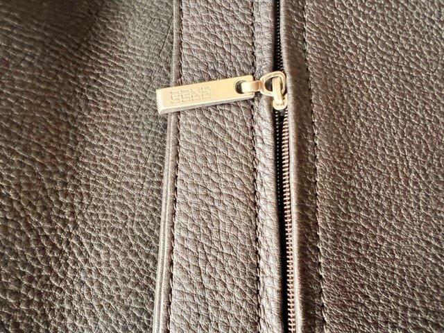 Bree – Schultertasche 