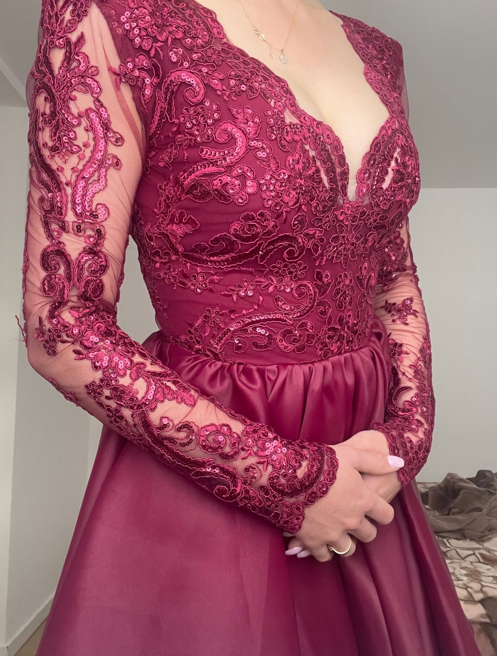 kastanienbraunes Kleid für Ball, Hochzeit