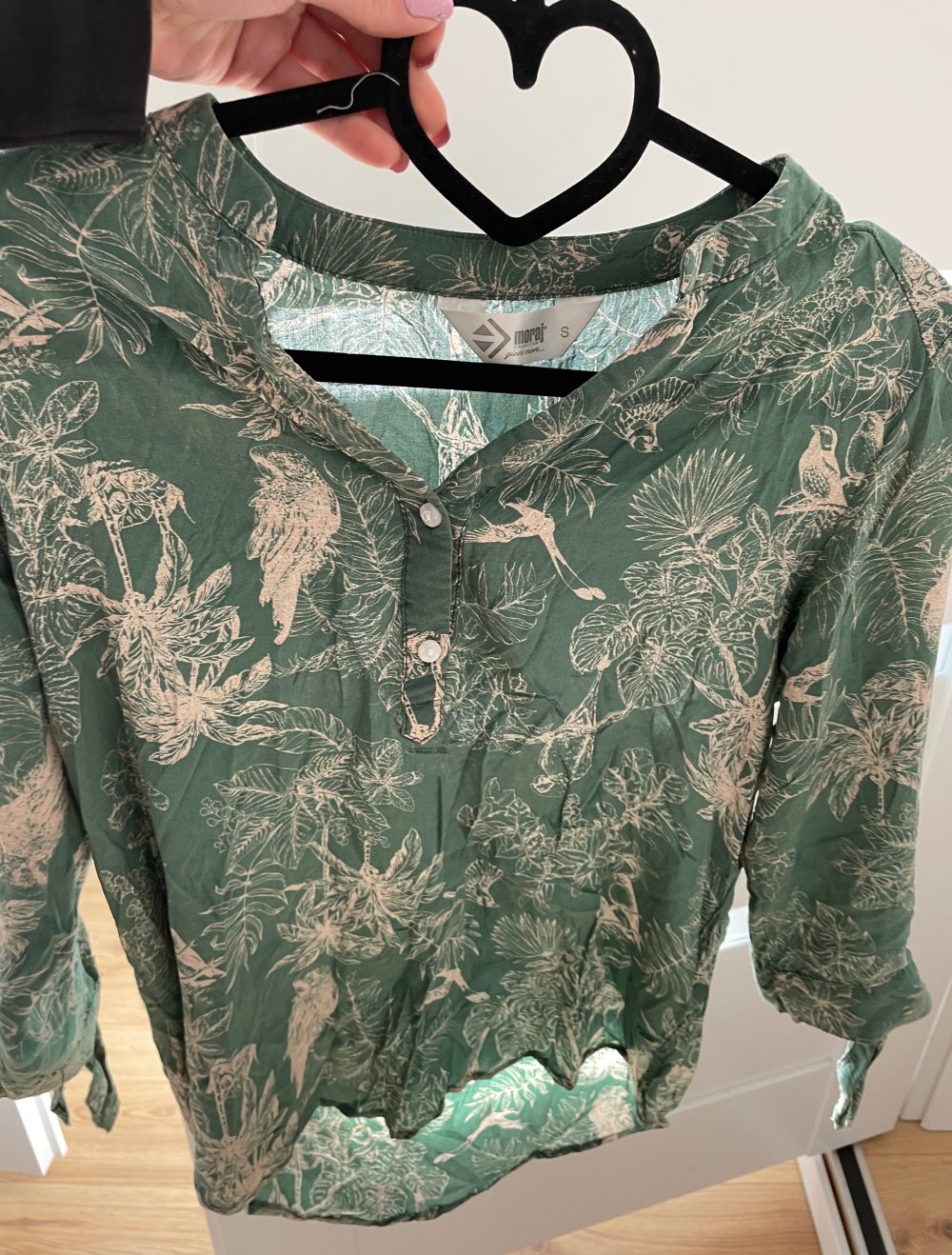 Hemd mit langem Rücken