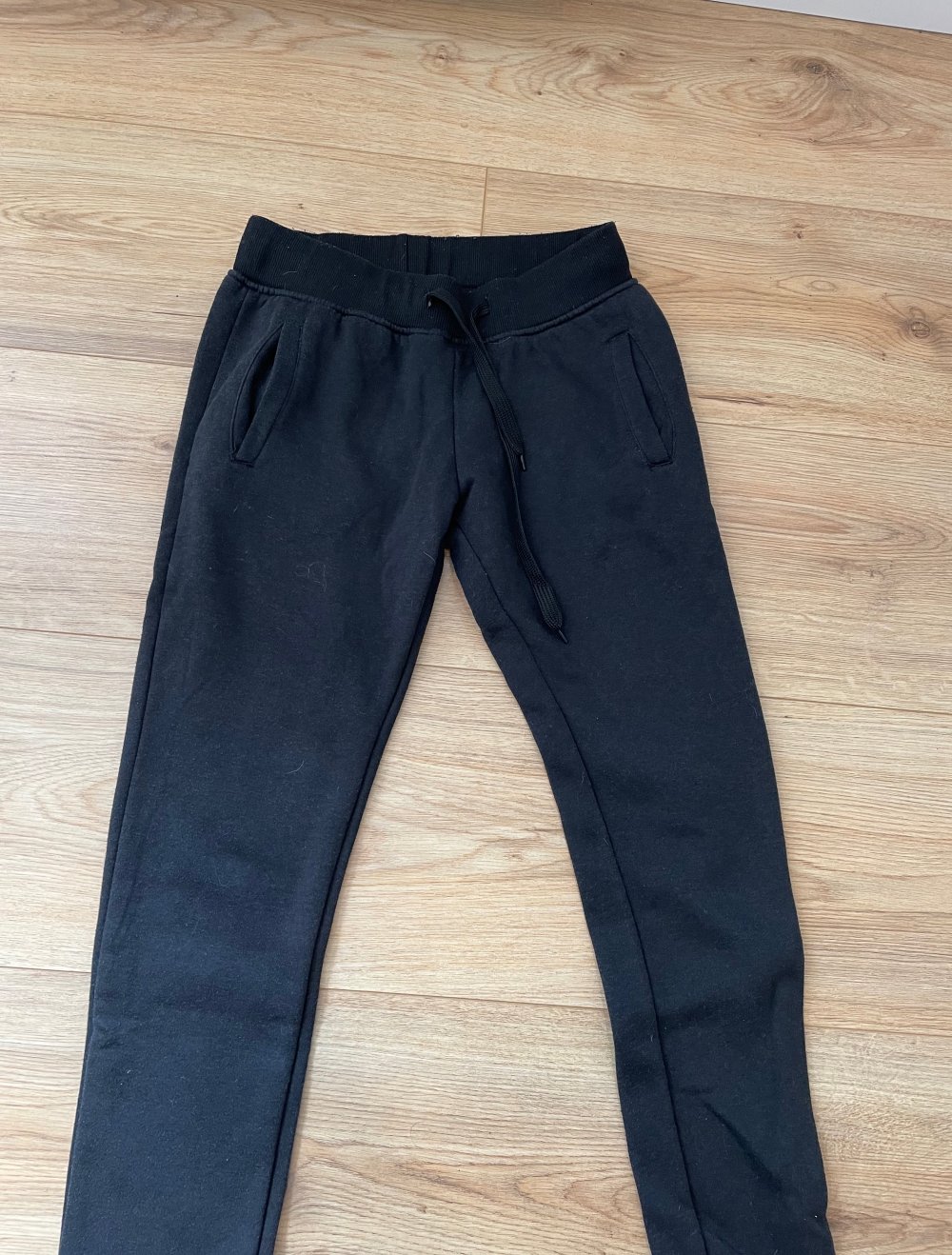 isolierte Jogginghose