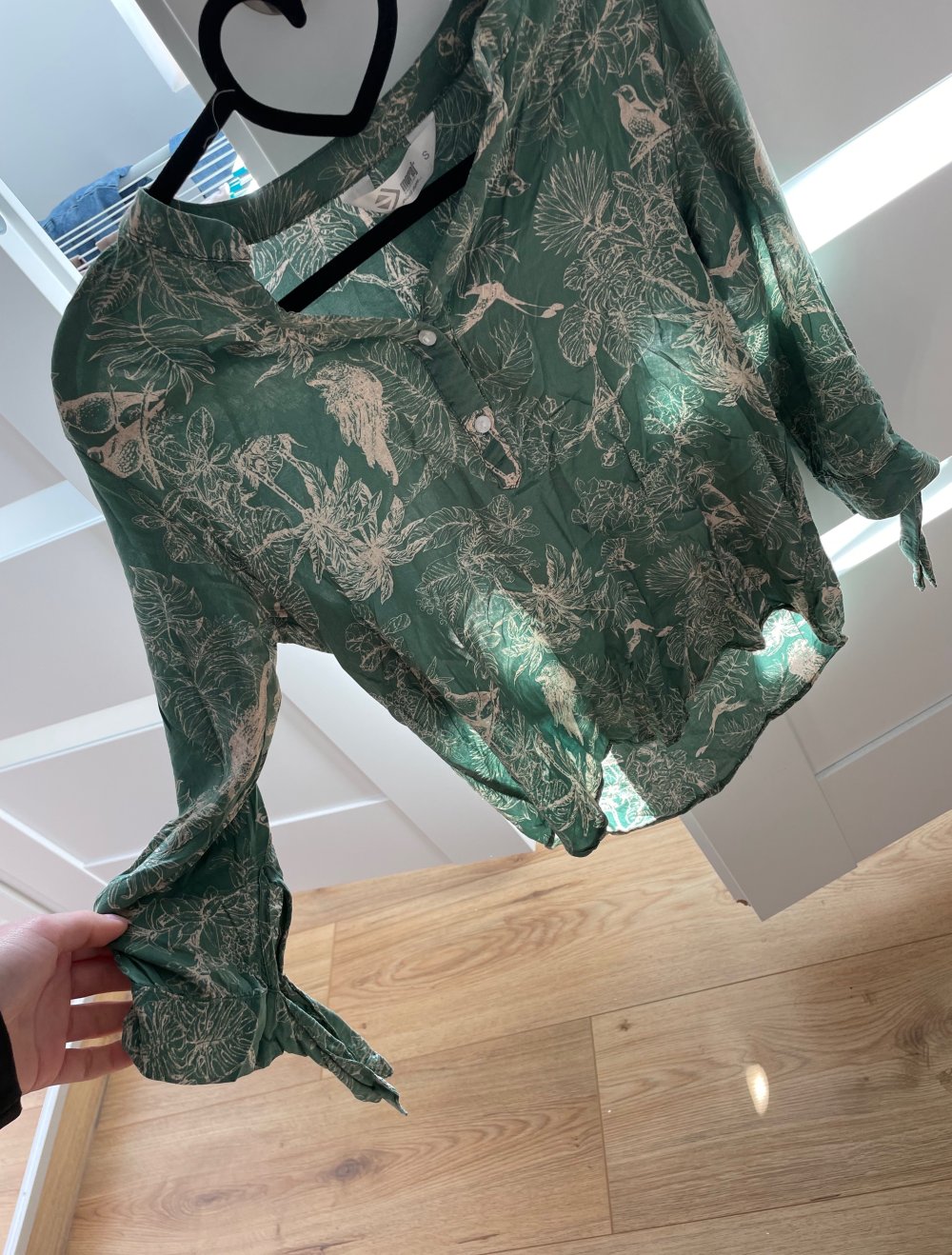 Hemd mit langem Rücken